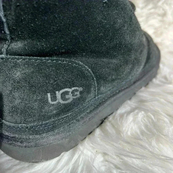 UGG Neumel Suede Wool Chukka Ankle Boots - Black, Size 12 (M) Men’s Winter Warm - Picture 4 of 11
